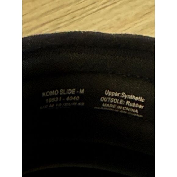 OluKai Komo Slide Sandals Black Men’s Size 10 Non-Marking Sole New - Picture 4 of 8